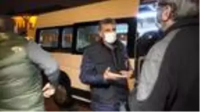 Dolmuş sürücüsü yüzünden yasağa takılan yolcuya 3 bin 150 TL ceza kesildi Dolmuş sürücüsü yüzünden yasağa takılan yolcuya 3 bin 150 TL ceza kesildi