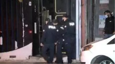 Son dakika haberleri... Eğlence mekanında 'korona partisi'ne polis baskını: 40 kişiye 120 bin TL ceza Son dakika haberleri... Eğlence mekanında 'korona partisi'ne polis baskını: 40 kişiye 120 bin TL ceza