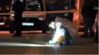 ESENYURT'TA SİLAHLI SALDIRI: 1 YARALI ESENYURT'TA SİLAHLI SALDIRI: 1 YARALI