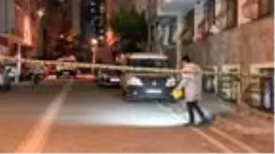 ESENYURT'TA SİLAHLI SALDIRI: 1 YARALI ESENYURT'TA SİLAHLI SALDIRI: 1 YARALI