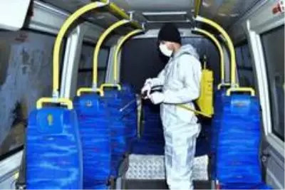 Esenyurt'ta toplu kullanım alanları dezenfekte ediliyor