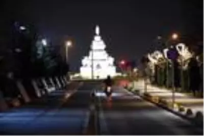 Eskişehir'de yasak başladı, sokaklar boşaldı Eskişehir'de yasak başladı, sokaklar boşaldı