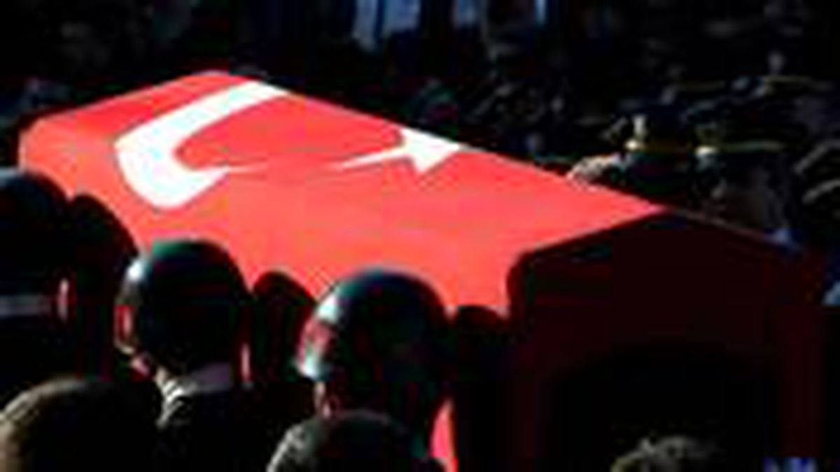 Hakkari'nin Çukurca bölgesinde 1 askerimiz şehit oldu
