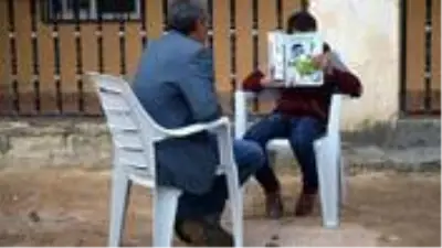 HIV'li kan verildi, 12 yıldır enfeksiyonla yaşıyor! Talihsiz çocuğun en büyük hayali doktor olmak HIV'li kan verildi, 12 yıldır enfeksiyonla yaşıyor! Talihsiz çocuğun en büyük hayali doktor olmak