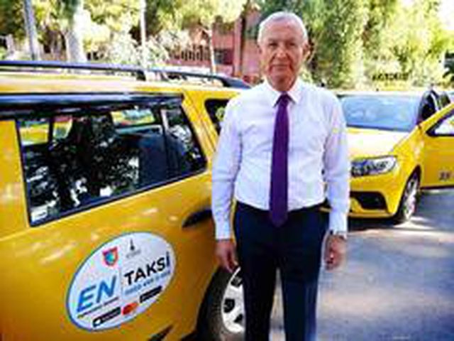 İzmir'deki EnTaksi uygulaması İstanbul'a örnek gösterildi