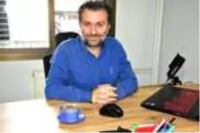 İzmir depreminden yeni görüntü; kahvesini içti, sakinliğiyle dikkati çekti İzmir depreminden yeni görüntü; kahvesini içti, sakinliğiyle dikkati çekti