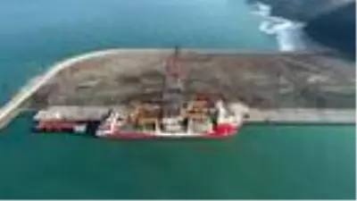 Kanuni'nin kule montajı tamamlandı Kanuni'nin kule montajı tamamlandı
