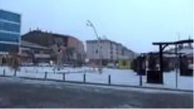 Kar yağışı etkili oldu Kar yağışı etkili oldu