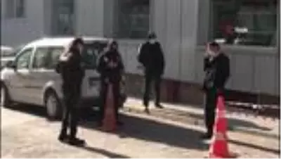 Karantina süresinin bitmesine 1 gün kala PTT'de yakalandı Karantina süresinin bitmesine 1 gün kala PTT'de yakalandı