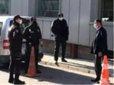 Karantina süresinin dolmasına 1 gün kala PTT'ye gitmiş Karantina süresinin dolmasına 1 gün kala PTT'ye gitmiş