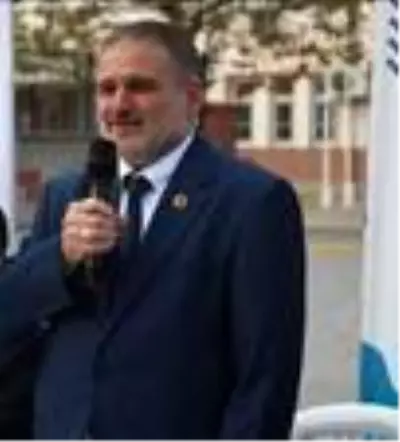 Koronadan ölen muhtar son yolculuğuna uğurlandı Koronadan ölen muhtar son yolculuğuna uğurlandı
