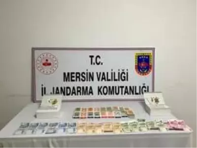 Mersin'de kumar oynayan 8 kişiye 79 bin lira ceza uygulandı Mersin'de kumar oynayan 8 kişiye 79 bin lira ceza uygulandı