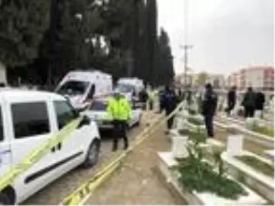 Mezarlıkta karşılaştığı kardeşi ve yengesini pompalı tüfekle vurdu Mezarlıkta karşılaştığı kardeşi ve yengesini pompalı tüfekle vurdu
