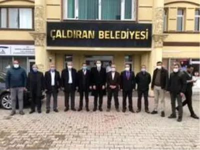 Oda başkanlarından Belediye Başkanı Ensari'ye ziyaret Oda başkanlarından Belediye Başkanı Ensari'ye ziyaret