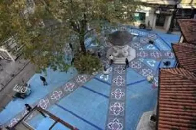 Osmangazi'nin sokakları sanatla buluşuyor Osmangazi'nin sokakları sanatla buluşuyor