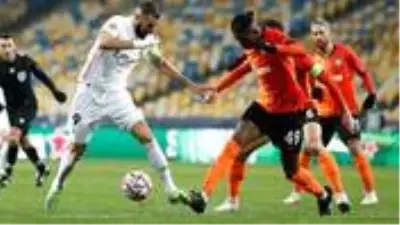Real Madrid deplasmanda Shakhtar Donetsk'e 2-0 yenildi Real Madrid deplasmanda Shakhtar Donetsk'e 2-0 yenildi