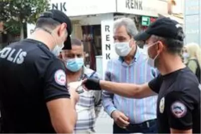 Sakarya'da 1 ayda tedbirlere uymayanlara 1 milyon 165 bin lira ceza Sakarya'da 1 ayda tedbirlere uymayanlara 1 milyon 165 bin lira ceza