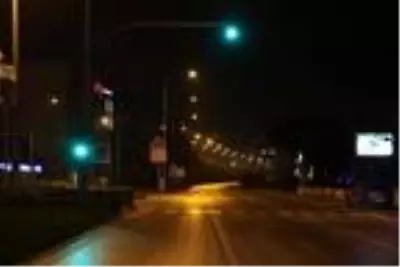 Son dakika gündem: Samsun'da kısıtlamayı ihlal eden bazı vatandaşlar, polisle tartıştı Son dakika gündem: Samsun'da kısıtlamayı ihlal eden bazı vatandaşlar, polisle tartıştı