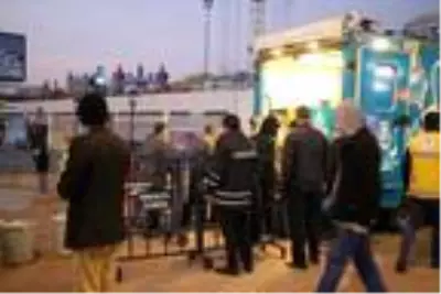 Şanlıurfa'da, her gün 3 bin kişiye çorba ikramı Şanlıurfa'da, her gün 3 bin kişiye çorba ikramı