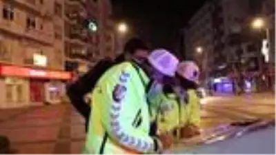 Sokağa çıkma kısıtlaması Sokağa çıkma kısıtlaması