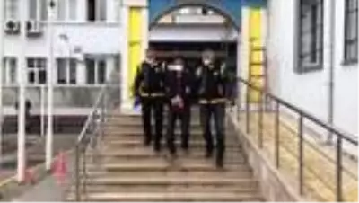 Sokakta kadın cesedi bulundu Sokakta kadın cesedi bulundu