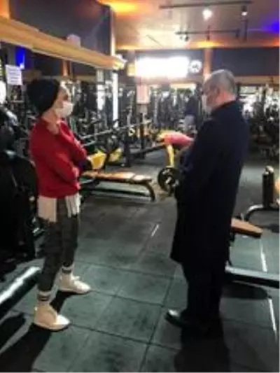Spor tesislerine maske denetimi yapıldı Spor tesislerine maske denetimi yapıldı