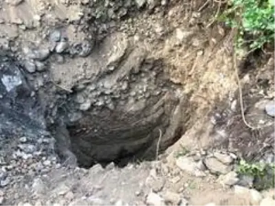 Tarihi Tirilye'de kaçak kazıya suçüstü Tarihi Tirilye'de kaçak kazıya suçüstü