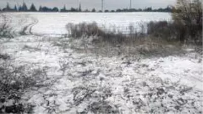 Korudağ'a düşen kar kışı müjdeledi Korudağ'a düşen kar kışı müjdeledi