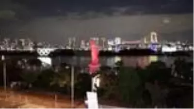 Tokyo Körfezi'ne olimpiyat halkalarından yüzer anıt yerleştirildi (2) Tokyo Körfezi'ne olimpiyat halkalarından yüzer anıt yerleştirildi (2)