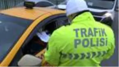 Toplu taşıma araçlarında koronavirüs denetimi (2) Toplu taşıma araçlarında koronavirüs denetimi (2)