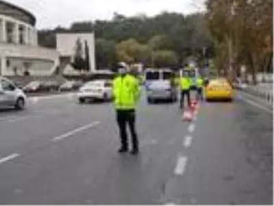 Toplu taşıma araçlarında koronavirüs denetimi (2) Toplu taşıma araçlarında koronavirüs denetimi (2)