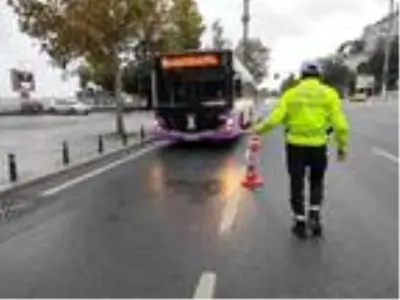 Toplu taşıma araçlarında koronavirüs denetimi (2) Toplu taşıma araçlarında koronavirüs denetimi (2)