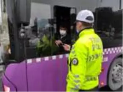 Toplu taşıma araçlarında koronavirüs denetimi (2) Toplu taşıma araçlarında koronavirüs denetimi (2)