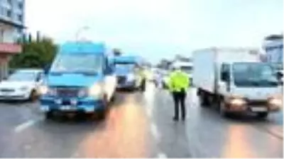 Toplu taşıma araçlarında koronavirüs denetimi (2) Toplu taşıma araçlarında koronavirüs denetimi (2)