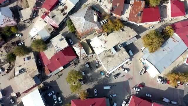 Vaka sayısının sıfırlandığı Diyarbakır'ın Çüngüş ilçesinde vatandaşlar anonslarla uyarılıyor Vaka sayısının sıfırlandığı Diyarbakır'ın Çüngüş ilçesinde vatandaşlar anonslarla uyarılıyor