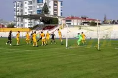 3. Lig: Osmaniyespor FK: 1 Çatalcaspor: 2 3. Lig: Osmaniyespor FK: 1 Çatalcaspor: 2