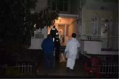 47 yaşındaki kadın evinde ölü bulundu 47 yaşındaki kadın evinde ölü bulundu