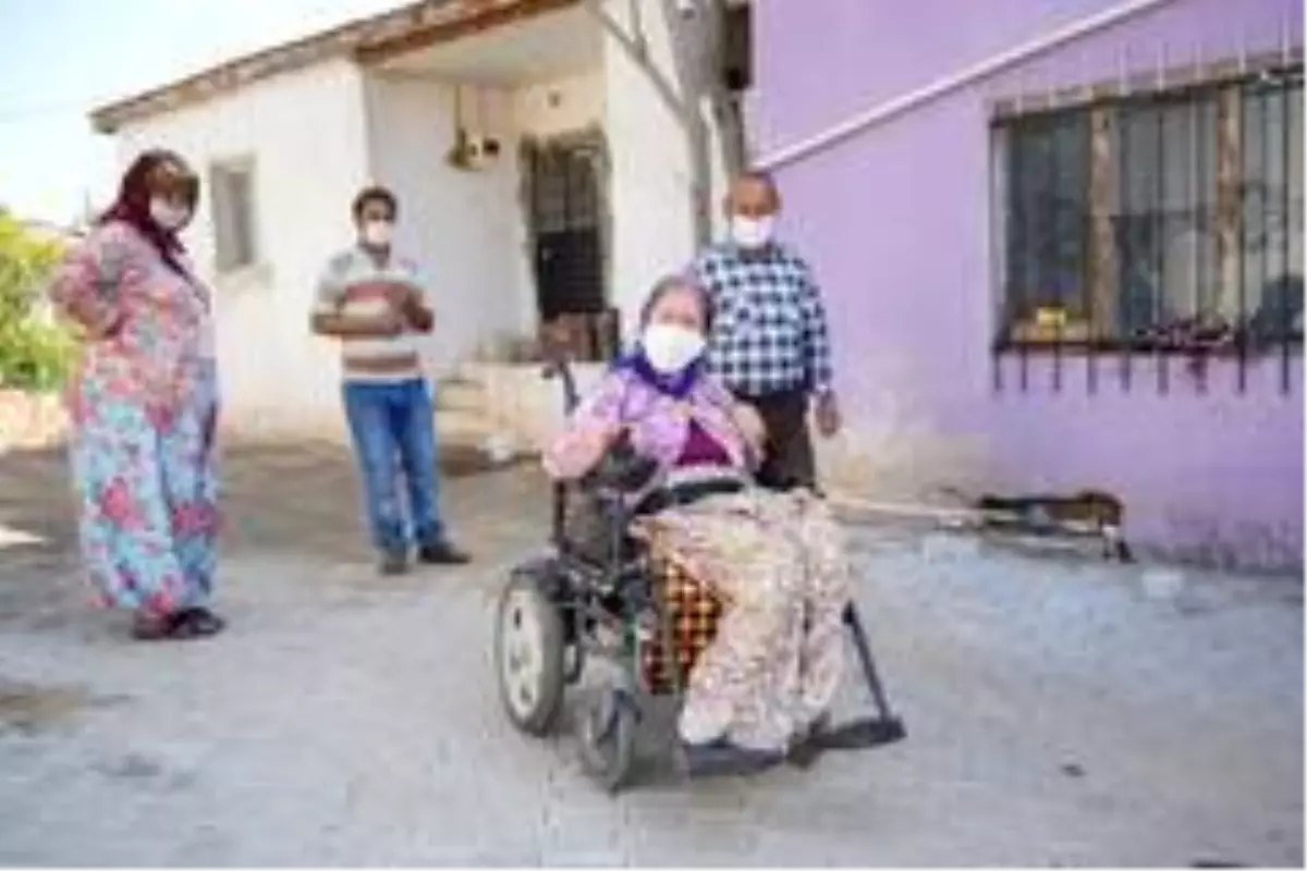 Ayvalık Belediyesi engellileri unutmuyor