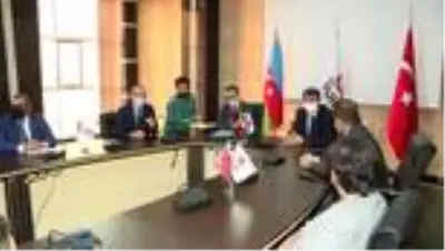 Azerbaycan'da şehit ailelerine destek için 'Tek millet, tek yürek' girişimi Azerbaycan'da şehit ailelerine destek için 'Tek millet, tek yürek' girişimi