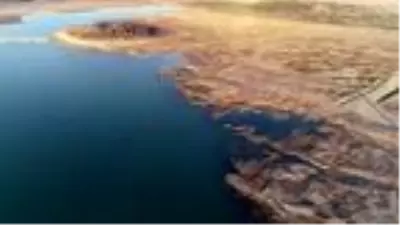 Baraj suları altında kalan köy, kuraklık sonrası ortaya çıktı Baraj suları altında kalan köy, kuraklık sonrası ortaya çıktı