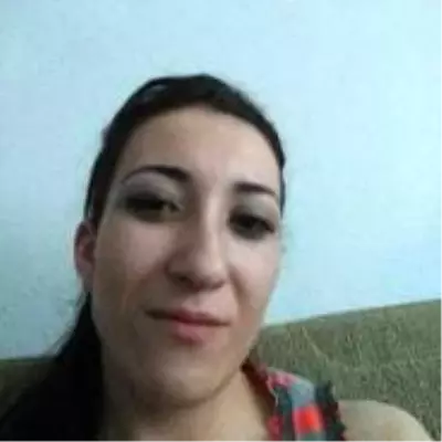 Bursa'da kardeşinin birlikte yaşadığı kadını öldüren sanığa 25 yıl hapis cezası Bursa'da kardeşinin birlikte yaşadığı kadını öldüren sanığa 25 yıl hapis cezası