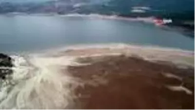 Çanakkale'nin tek içme suyu kaynağı olan Atikhisar Barajı'nda su seviyesi yüzde 22'ye düştü Çanakkale'nin tek içme suyu kaynağı olan Atikhisar Barajı'nda su seviyesi yüzde 22'ye düştü