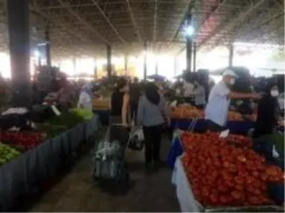 Hafta sonu kısıtlamaları pazaryerlerinin günlerini değiştirdi Hafta sonu kısıtlamaları pazaryerlerinin günlerini değiştirdi