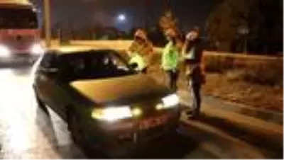 Son dakika haberi | Hem karantinayı hem de sokağa çıkma kısıtlamasını ihlal eden kişiye ceza Son dakika haberi | Hem karantinayı hem de sokağa çıkma kısıtlamasını ihlal eden kişiye ceza