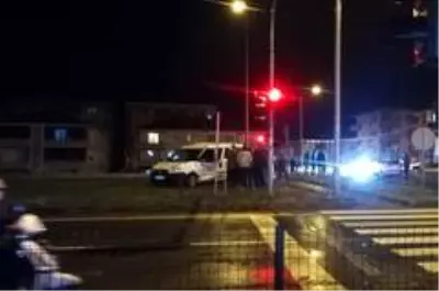 Işık ihlalinin neden olduğu iddia edilen kazada bir kişi yaralandı Işık ihlalinin neden olduğu iddia edilen kazada bir kişi yaralandı