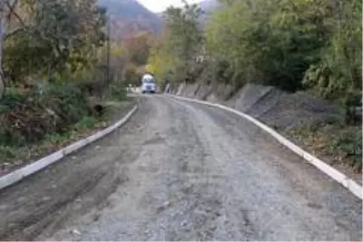 Kabaceviz Mahallesi'nde beton yol sevinci Kabaceviz Mahallesi'nde beton yol sevinci