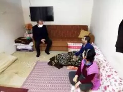 Kılınç, ihtiyaç sahibi ailelerle bir araya geldi Kılınç, ihtiyaç sahibi ailelerle bir araya geldi