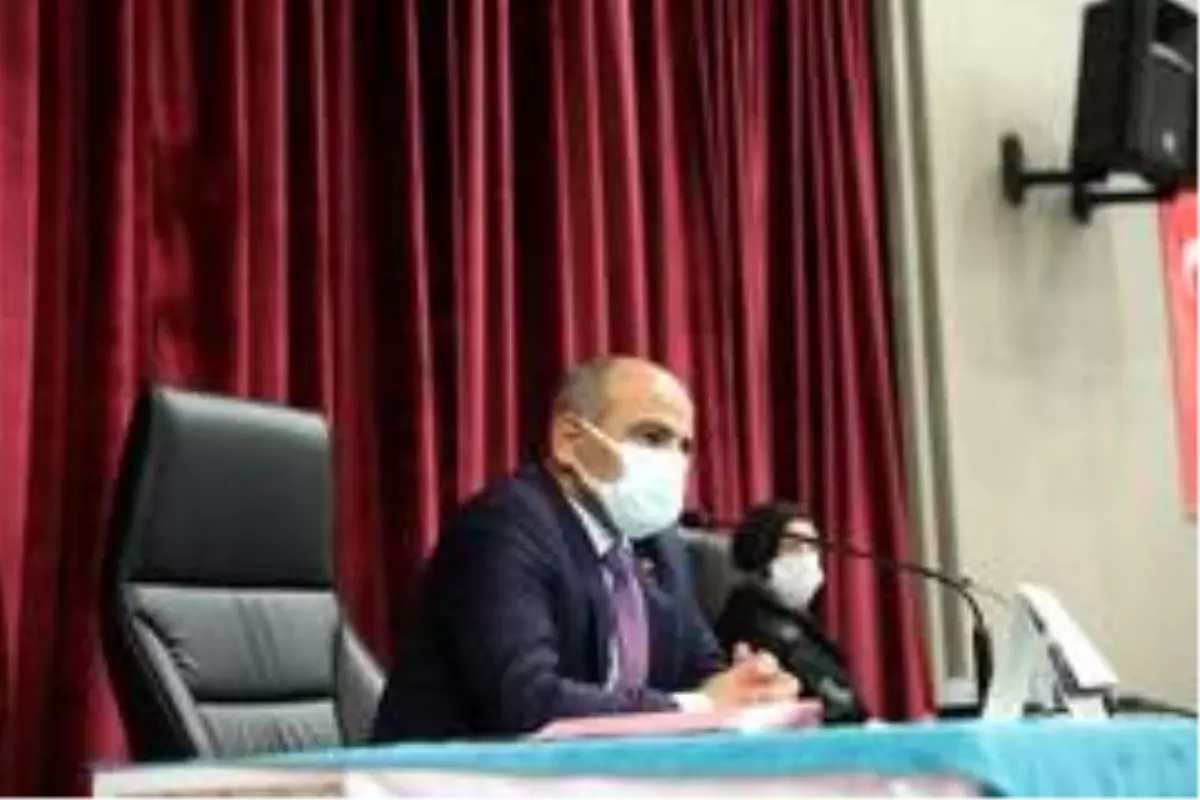 Körfez'de spor salonu ve gençlik merkezi için imzalar atıldı