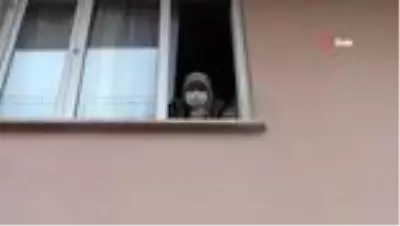 Korona virüs dedektifleri... Çat kapı dolaşıp karantina kaçaklarını aradılar Korona virüs dedektifleri... Çat kapı dolaşıp karantina kaçaklarını aradılar