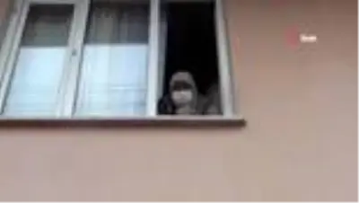 Korona virüs dedektifleri... Çat kapı dolaşıp karantina kaçaklarını aradılar Korona virüs dedektifleri... Çat kapı dolaşıp karantina kaçaklarını aradılar